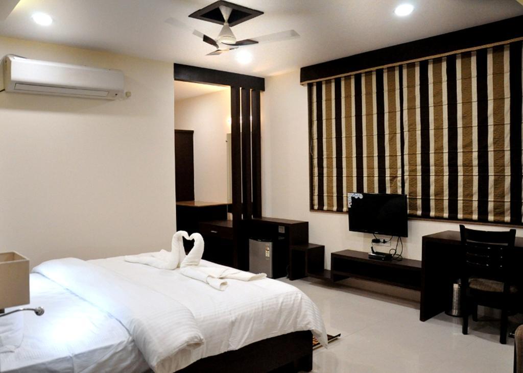 Bellevue Hotel Gwalior Quarto foto